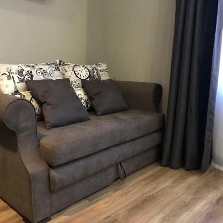 New Appartment-Studio Іn The Center Of ลวีฟ ภายนอก รูปภาพ