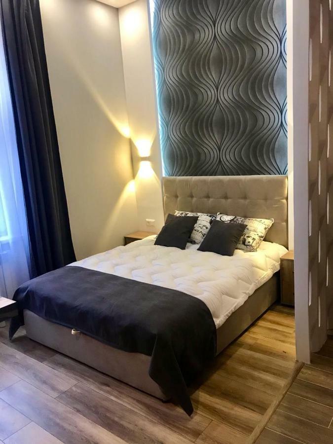 New Appartment-Studio Іn The Center Of ลวีฟ ภายนอก รูปภาพ
